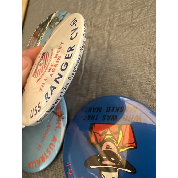 1982 USS NAVY RANGER VINTAGE PINS (4) - Picture 10 of 10